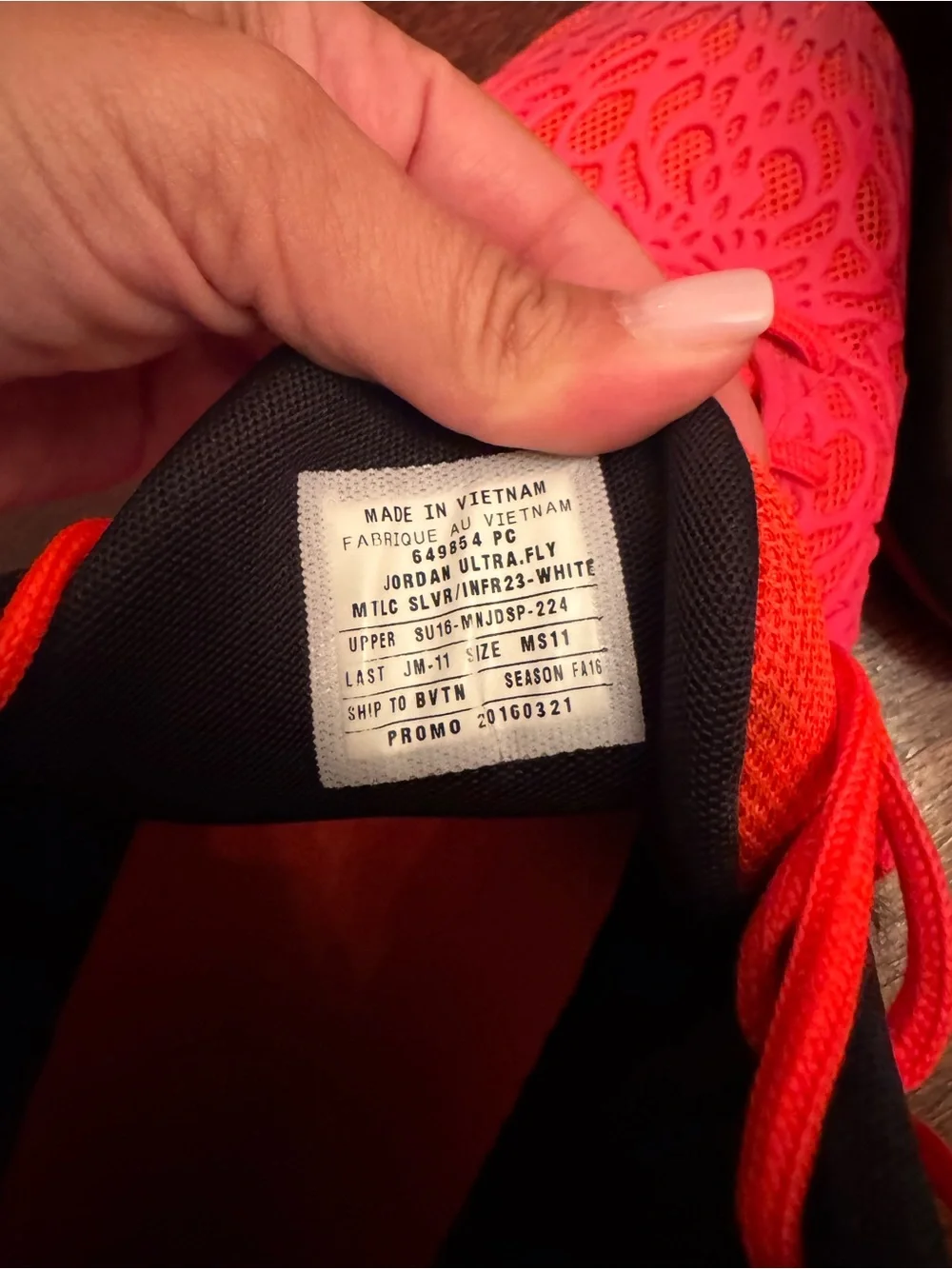 NIKE AIR JORDAN ULTRA.FLY JIMMY BUTLER INFRARED SNEAKER